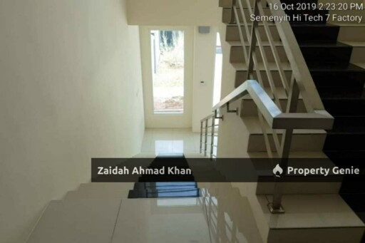 KAWASAN PERINDUSTRIAN HITECH JALAN HITECH 7 SEMENYIH 1.5 STOREY SEMI D FACTORY FOR SALE FREEHOLD INDIVIDUAL TITLE