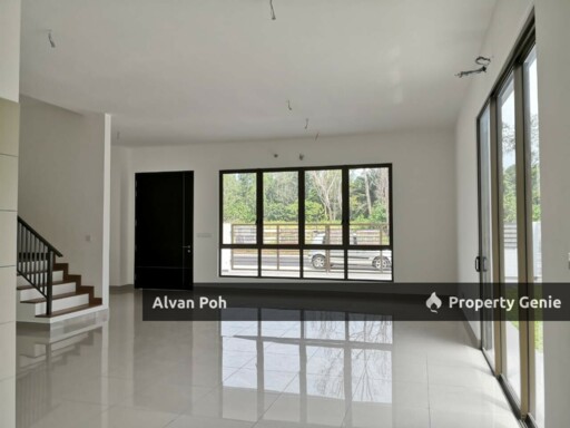 New Semi-D 2 Storey House
