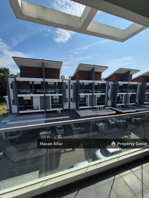 SPECTRUM GARDEN 3 STOREY TERRANCE GATED & GUARDED 1302sf ORIGINAL UNIT BUKIT MERTAJAM.