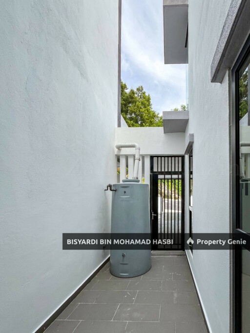 2.5 Storey Superlink House @ East 57, Taman Melawati Kuala Lumpur.