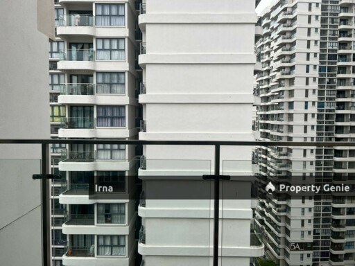 Bay Point @ Country Garden Danga Bay