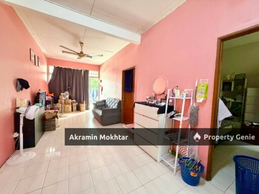 Single Storey Terrace Jalan SP7, Bandar Saujana Putra