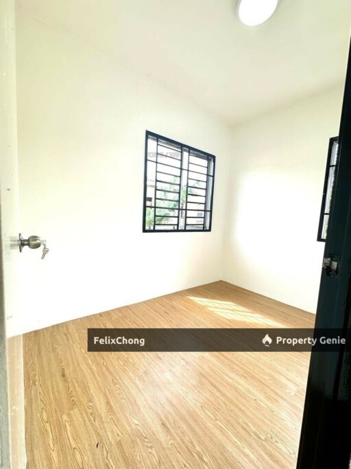 Tanjung Puteri Resort 2 Sty Corner Lot,Jalan Seluang,Pasir Gudang,Renovated