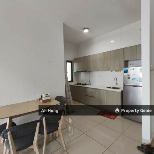 Peeling / Sutera / Raffle Suites / 2bedroom / Fully Furnished