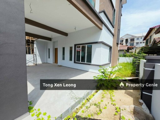 Laksamana Cheng Ho 3 Storey Semi-D New House