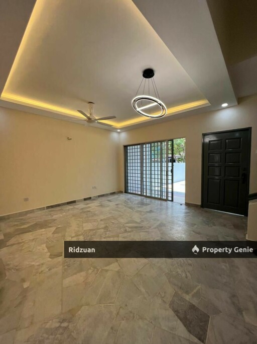 Taman Pasir Putih, Fully Renovate, Double Storey