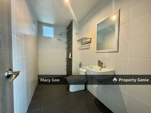 Novo 8 Residence Kampung Lapan