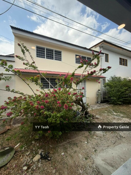 Ujong Pasir Single Storey Terrace