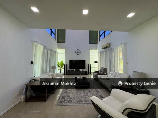 2.5 Storey Bungalow Lake Garden Villas, Cahaya SPK  Seksyen U9, Shah Alam