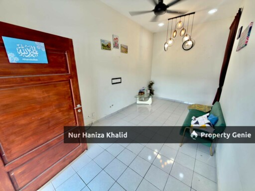 Single Storey Terrace, Taman Sungai Pinang, Pulau Indah Klang Selangor.