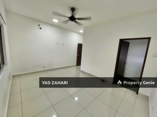 Residensi Zamrud, Kajang | RM330K - Corner Unit, Semi Furnished, Freehold and Facing Pool