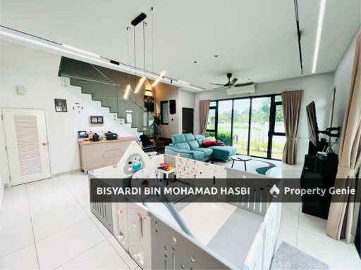 CORNER LOT FULLY FURNISHED & FULLY RENOVATED,  2 Storey Terrace One Park Taman Semenyih Idaman, Semenyih.