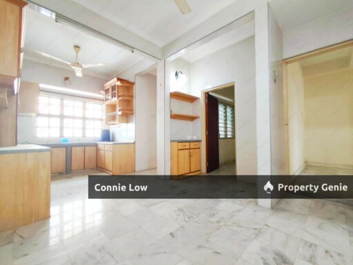 FREEHOLD Facing Field Double Storey Terrace House for Sale Ipoh Garden South Walking Distance to Shops and Restaurants, Prime Location