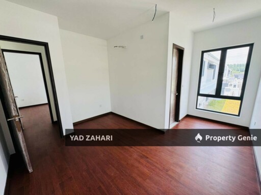 Elmina Green 8, Shah Alam | 2-Storey Semi-D 5 Bedrooms | RM2.4M - Corner Lot with Extra Land and More Parking