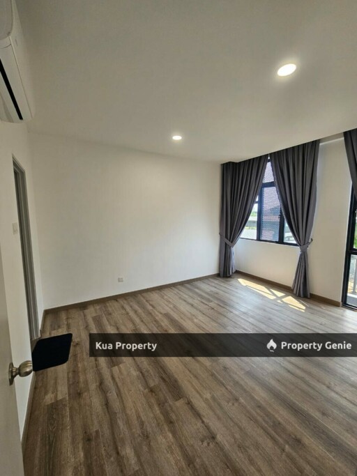 Ixora Residence Apartment For Rent
