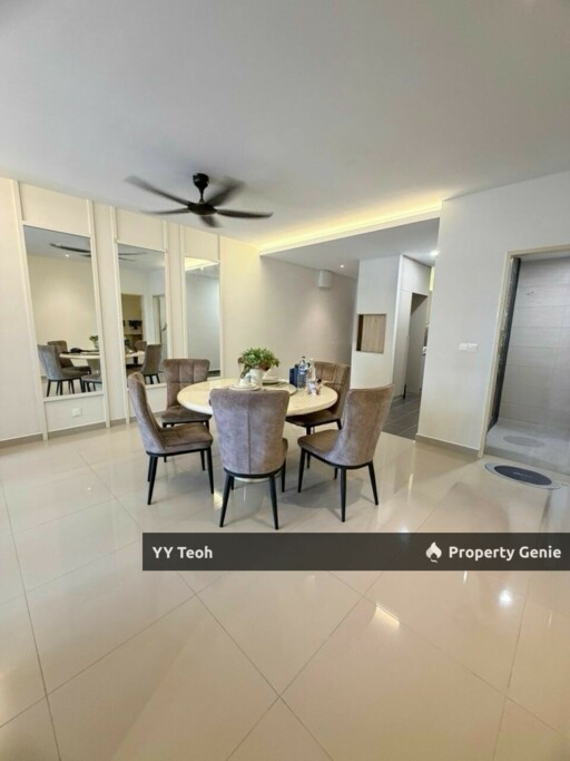Admiral Residence 3R Garden Unit｜LVL 5