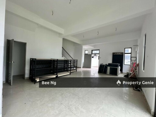 Jade Residence @ Taman Mutiara Mas/Big Corner/3storey Cluster
