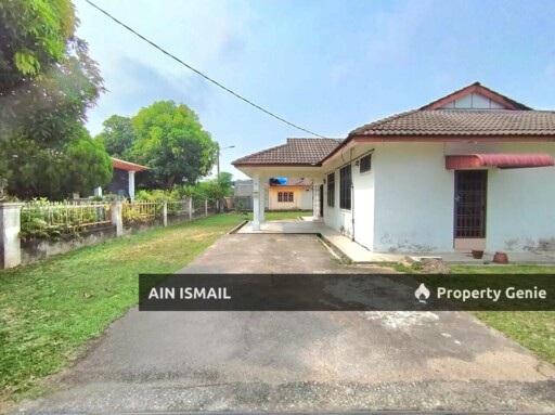 BANGLO TAMAN PERDANA, PERAMU PEKAN, PAHANG