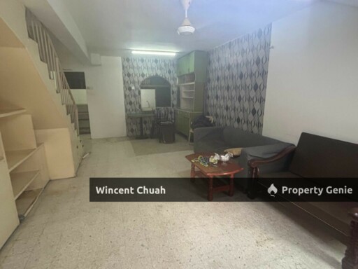 [WALK TO LRT] 2.5 Storey Terrace Desa Setapak Wangsa Maju for Rent