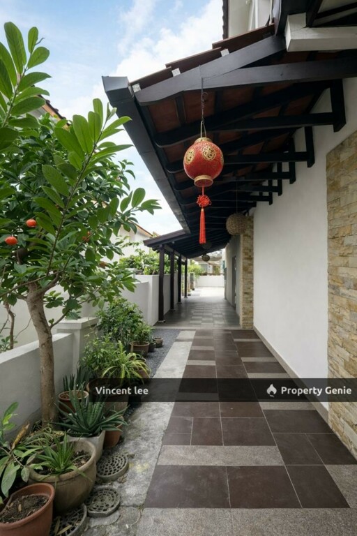 Taman Bukit Serdang , Serdang, Seri Kembangan, 2 Storey Semi-D, Freehold, Renovated Condition