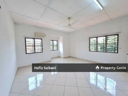 2.5 Storey Terrace Taman Saga Klang