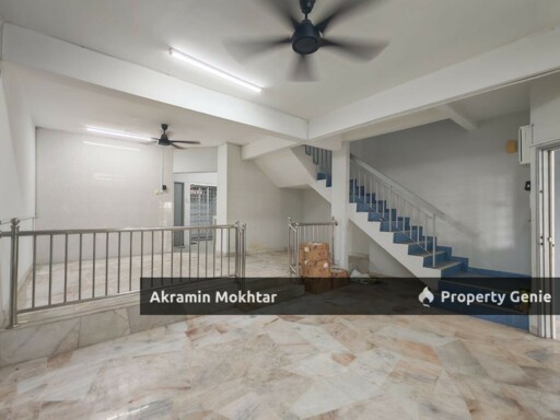 Freehold & Renovated | Double Storey Terrace (Intermediate)  Desa 12, Bandar Country Homes, Rawang, Selangor.