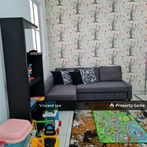 Eco Majestic, Stoneridge, Semi-D Cluster, Renovation Condition, Tip Top Condition