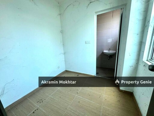Freehold & Malay Reserved | 3 Storey Semi D Ramal Villa 2 – Prime Location, Sungai Ramal (Near Bangi & Putrajaya)