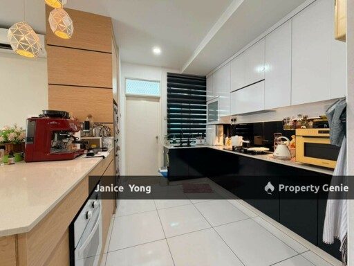 The Platino Serviced Apartment @ Tampoi
