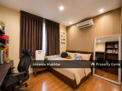Freehold & Fully Renovated | 3 Storey Bungalow Putra Residence @ Bukit Rahman Putra, Sg Buloh