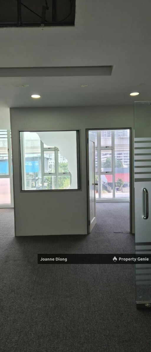 10 Boulevard Office