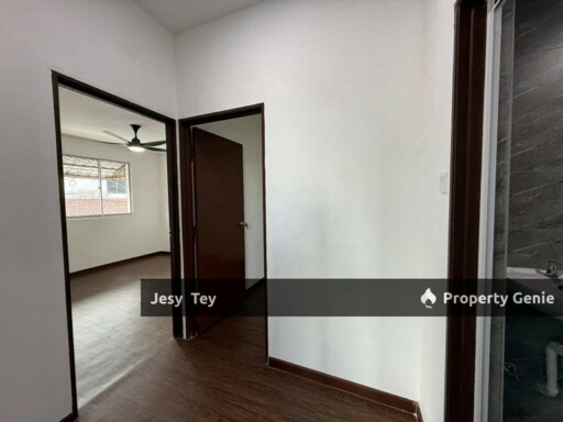 Taman Puteri Wangsa Double Storey Terrace Corner Lot Sales