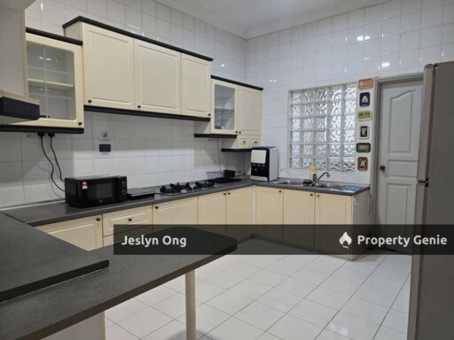 2 Storey Terrace House at Jln Molek 1, Taman Molek for Sale