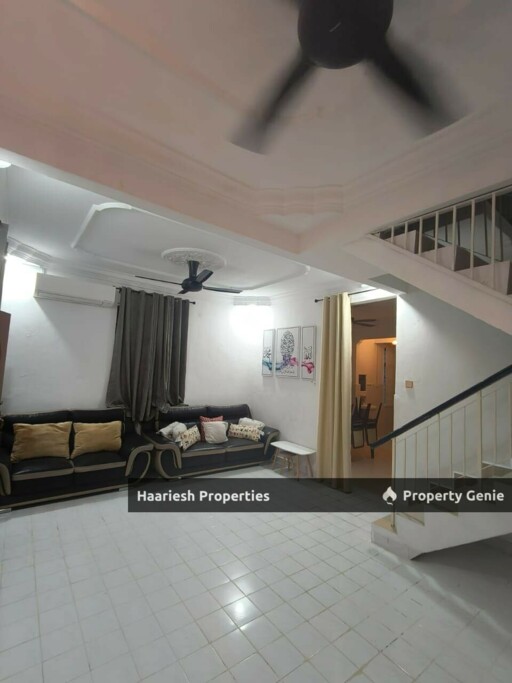 Double Storey End Lot Taman Puteri Wangsa Ulu Tiram Johor