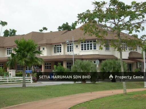 Perdana Lakeview East