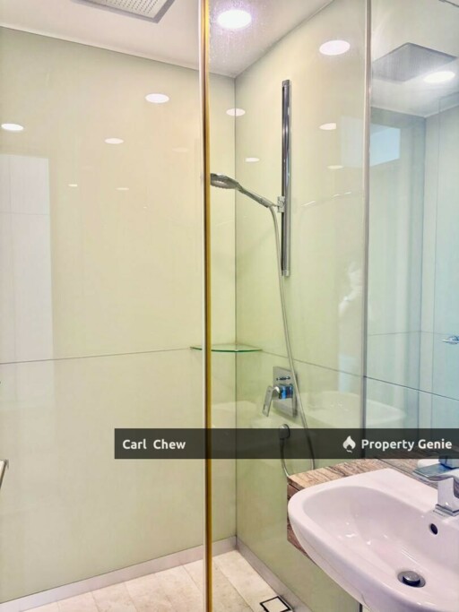 Quadro Residences