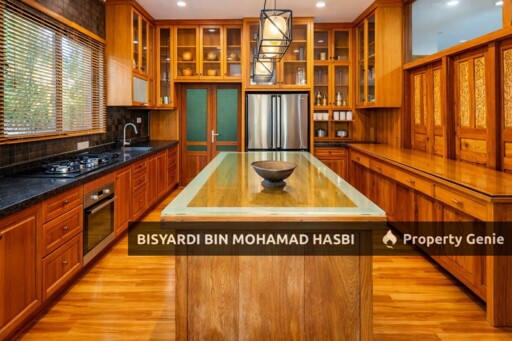 Beautiful Grand Javanese Facing Lake Bungalow House, Perdana Lakeview East, Cyberjaya