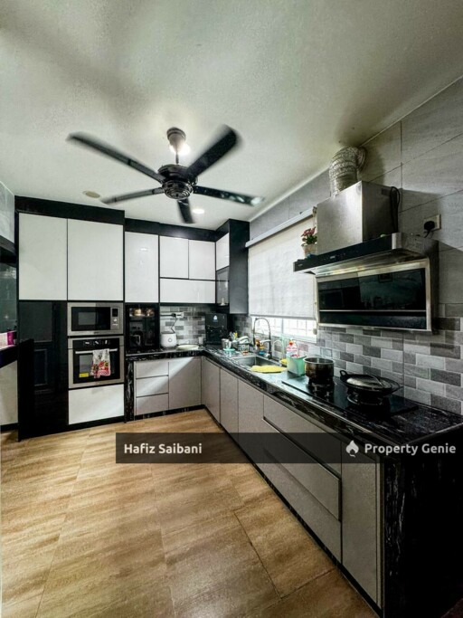 Double Storey PJS 7 Bandar Sunway Petaling Jaya