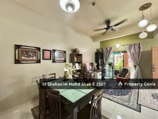 Double Storey Terrace, Jalan Suakasih, Bandar Tun Hussein Onn