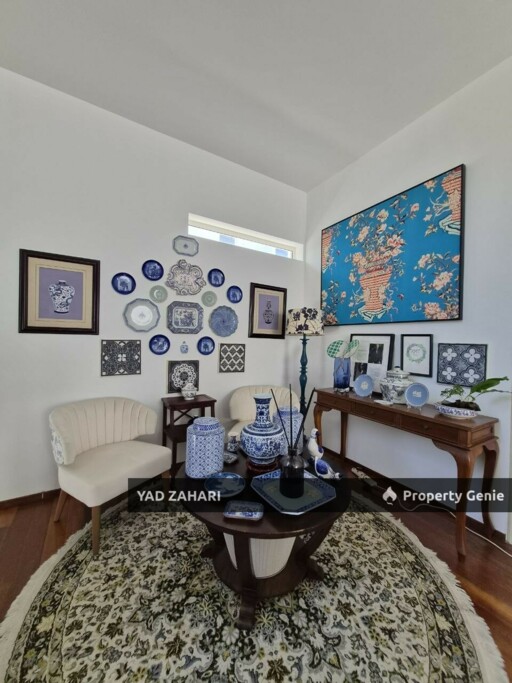 Lakefront Villa, Cyberjaya | 3-Storey Bungalow 3+1 Bedrooms | RM1.8M - Well Maintained, Bright and Airy Unit