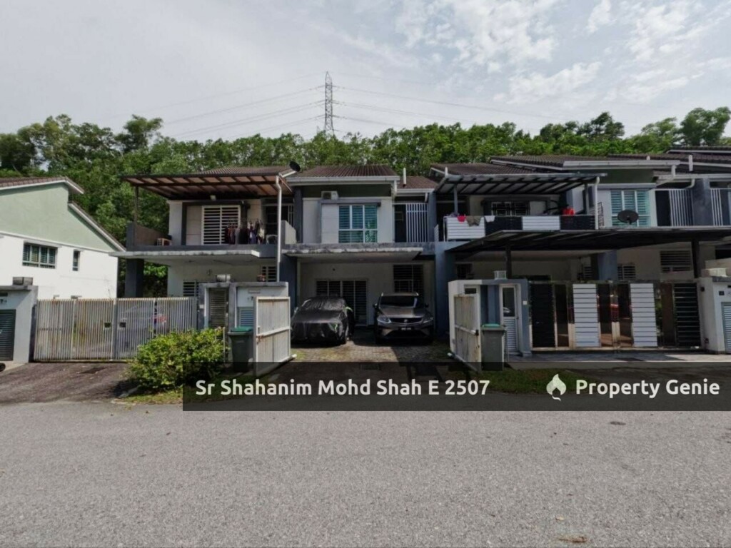 DOUBLE STOREY TERRACED HOUSE FOR SALE - NILAI IMPIAN, NEGERI SEMBILAN