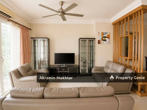 Freehold, Ground Floor, Corner Uni, Fully Renovated & 2 Parking | Duplex Desa Impiana Condominium, Taman Puchong Prima, Puchong.
