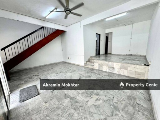 Freehold & Renovated | 2 Storey Taman Bukit Mewah, Kajang (Fasa 1 Near MRT Kajang)