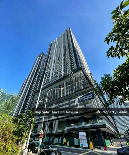 No. 52-23, Residensi Sambungan Selatan (South Link Residence), No. 2A, Jalan Kerinchi Kiri 2, 59200 Kuala Lumpur Service Apartment 3 Rd Auction LACA 19% BMV