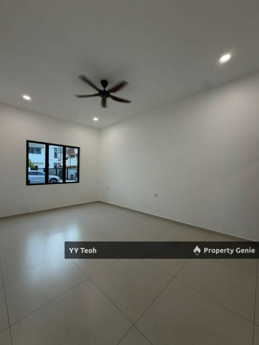 CORNER Ujong Pasir Single Storey Bungalow