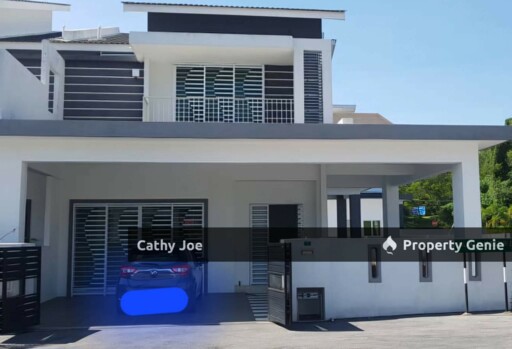 DOUBLE STOREY CORNER LOT AT LAHAT, IPOH
