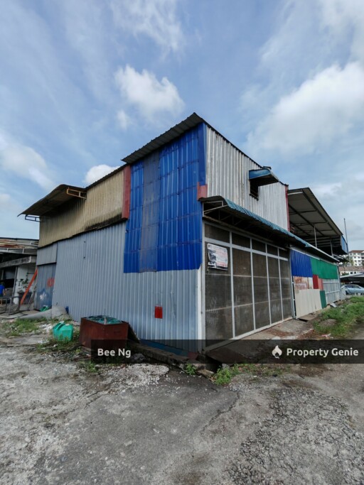 Skudai / Jalan Silat Goyong / Double Factory