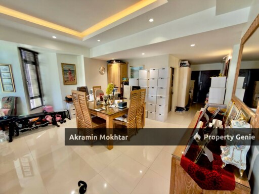 Freehold, Fully Renovated, Partially Furnished & 1 Parking | Robson Condominium Seputeh Kuala Lumpur .