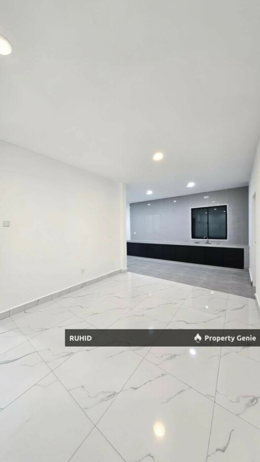 Taman Johor Jaya, Johor Bahru - (CORNER LOT) DOUBLE STOREY SEMI-D HOUSE