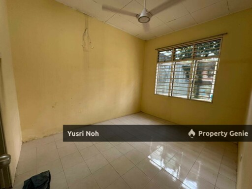 Corner Lot 1-Storey Terrace Taman Lestari Permai, Seri Kembangan